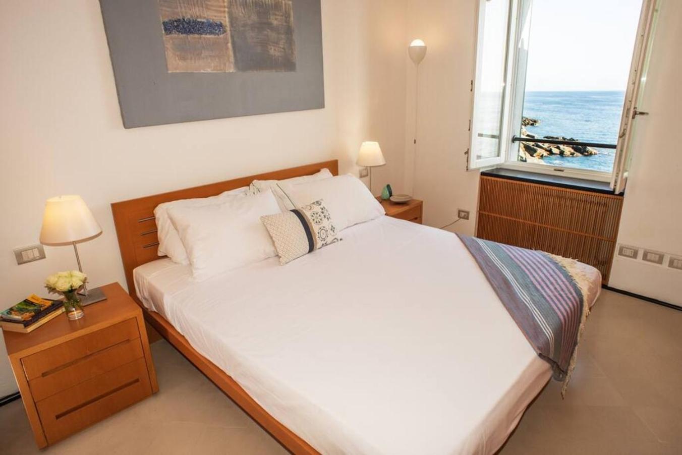 베르나차 Carattino 12 Idyllic Seafront Retreat 아파트 외부 사진