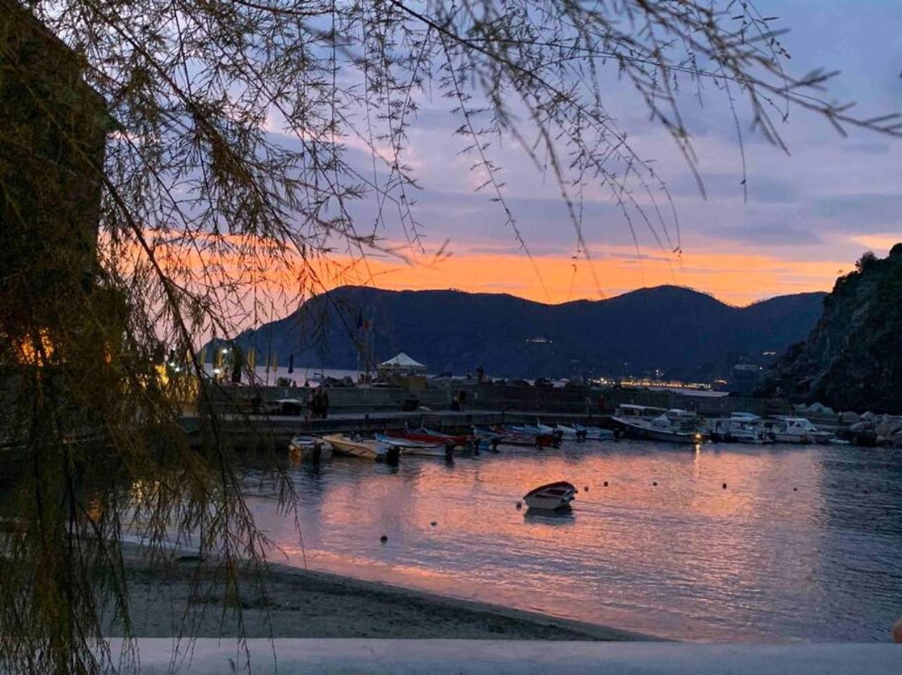 베르나차 Carattino 12 Idyllic Seafront Retreat 아파트 외부 사진